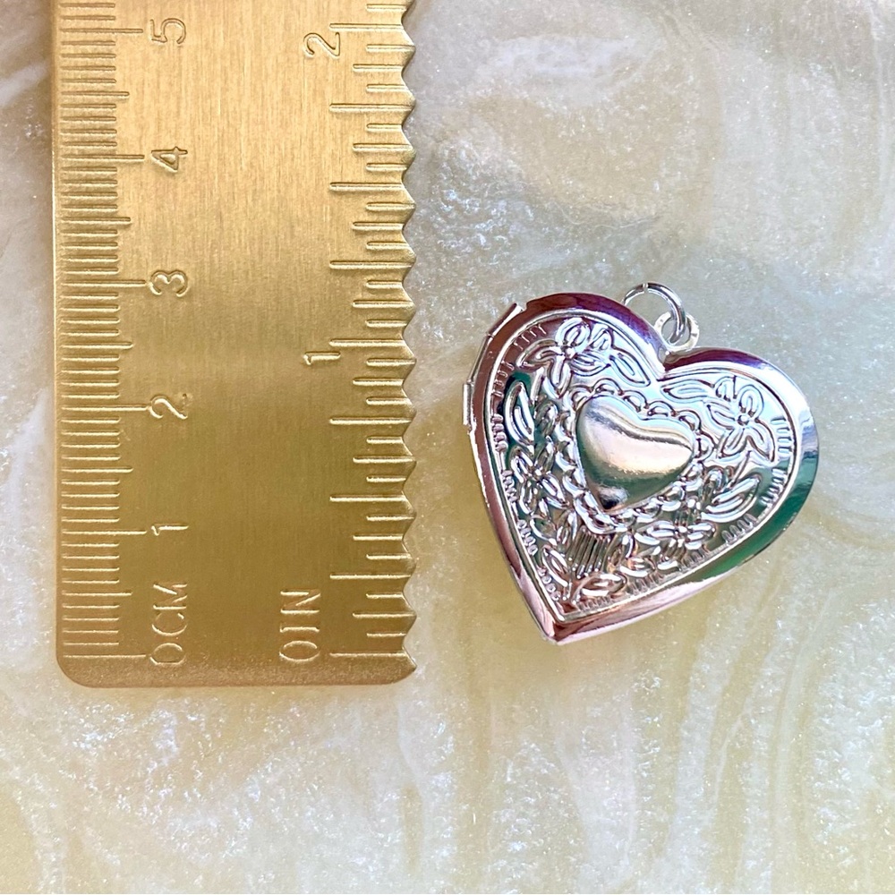 Silver Heart Locket Pendant Necklace - Floral Design